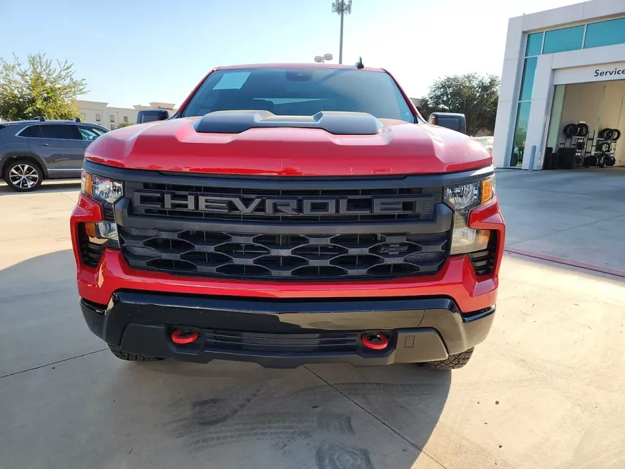 2023 Chevrolet Silverado 1500 Custom Trail Boss photo 1