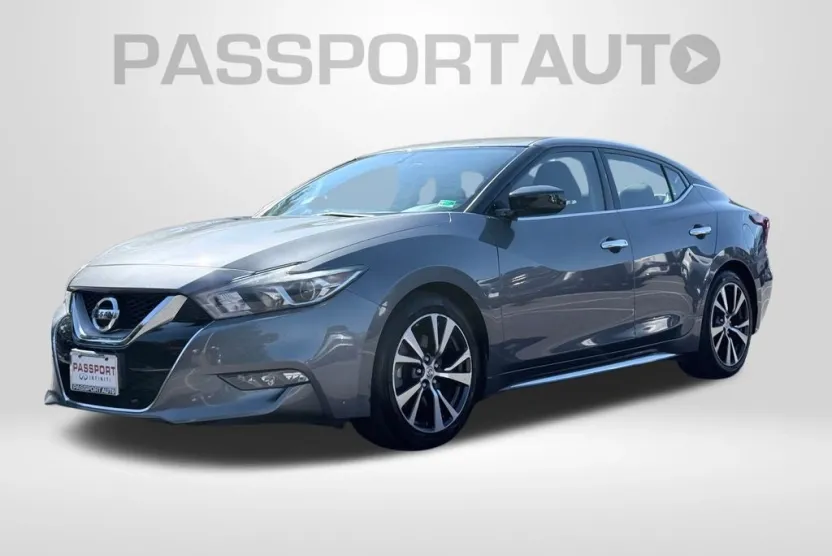 2017 Nissan Maxima S photo 1