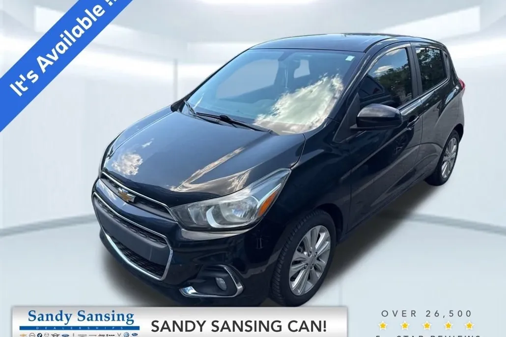 2017 Chevrolet Spark 1LT LT photo 1