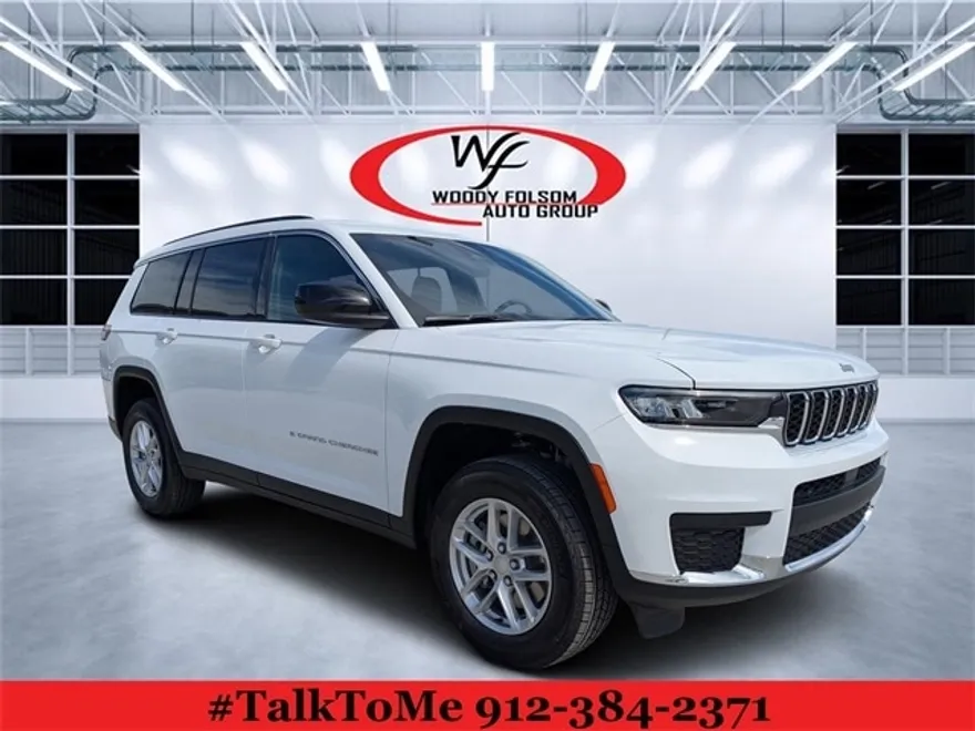 2025 Jeep Grand Cherokee Laredo Sport photo 1