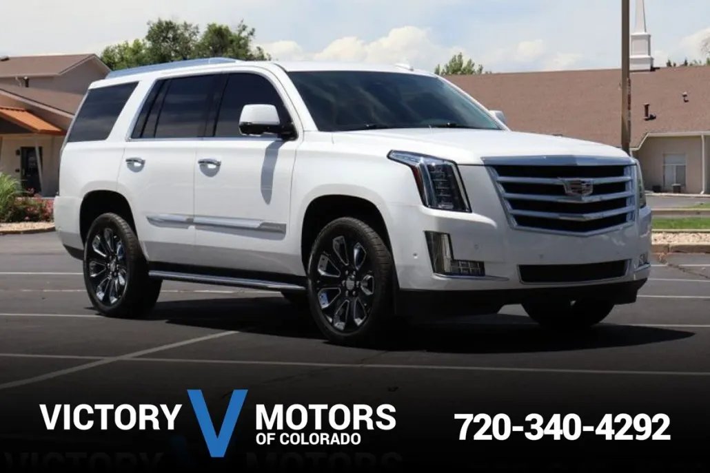 2020 Cadillac Escalade Luxury photo 1