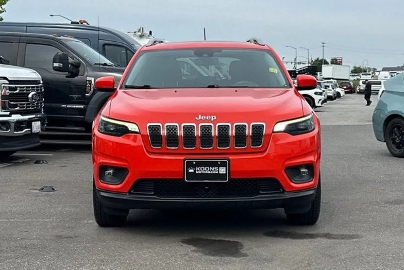 2021 Jeep Cherokee Latitude photo 1