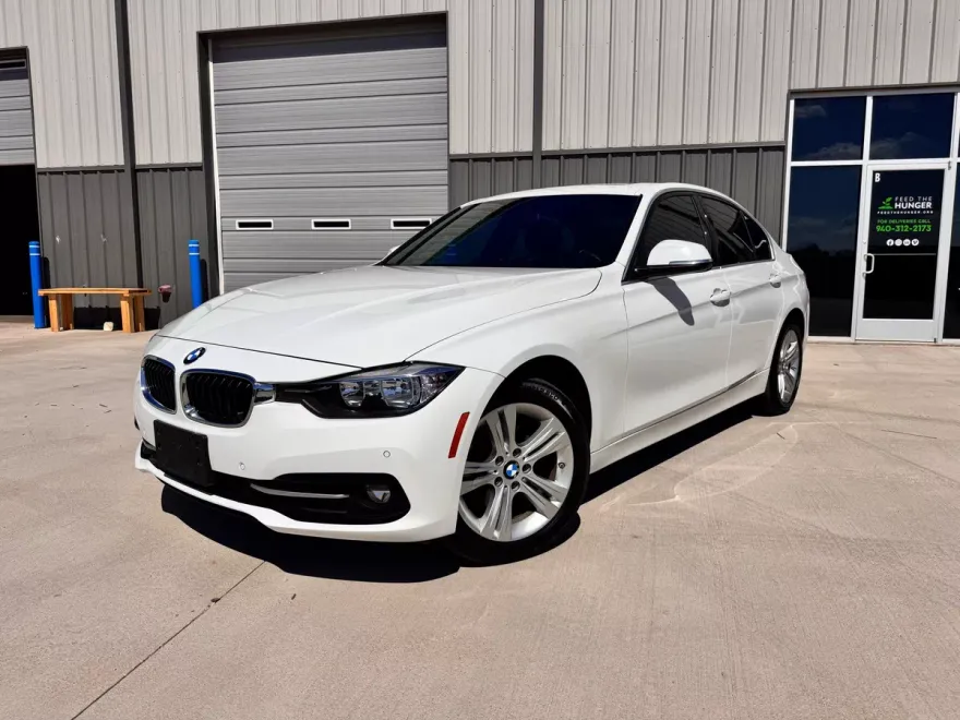 2017 Bmw 330i xDrive photo 1