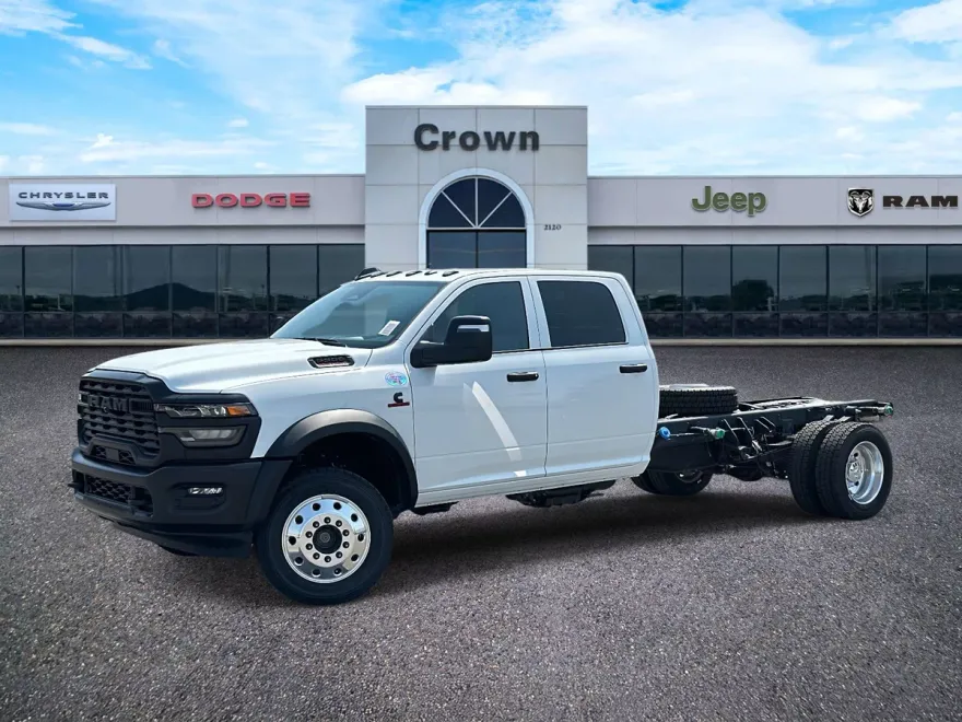 2026 Ram 5500 Tradesman photo 1