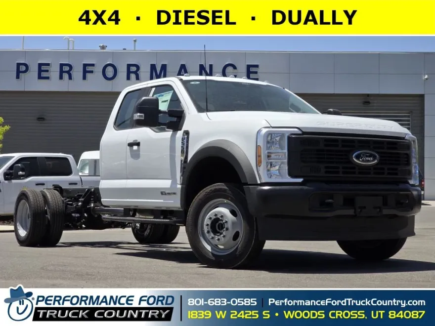 2025 Ford F-550 XL photo 1