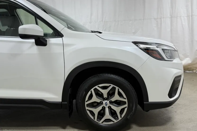 2020 Subaru Forester Premium Base photo 1