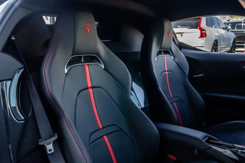2022 Ferrari SF90 Stradale photo 1