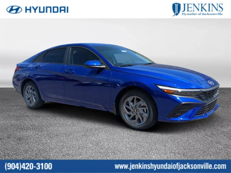 2025 Hyundai Elantra Hybrid Blue photo 1