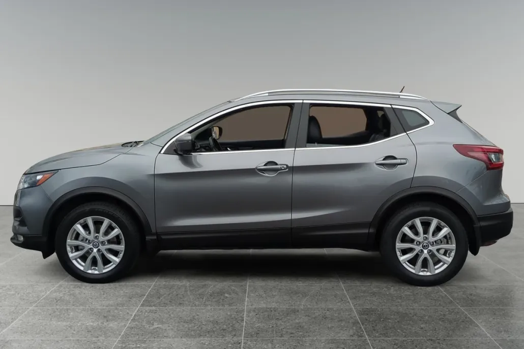 2022 Nissan Rogue Sport SV photo 1