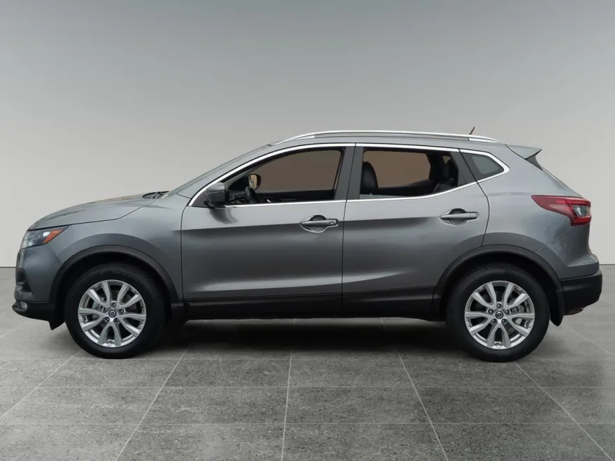 2022 Nissan Rogue Sport SV photo 1