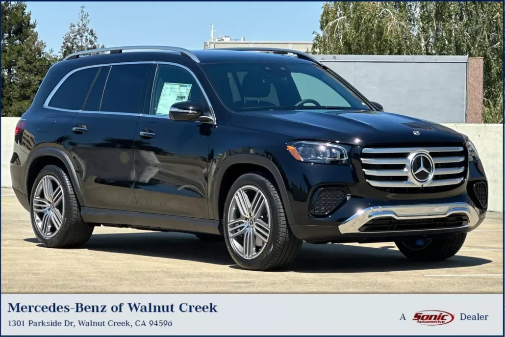 2025 Mercedes Benz GLS 450 4MATIC photo 1