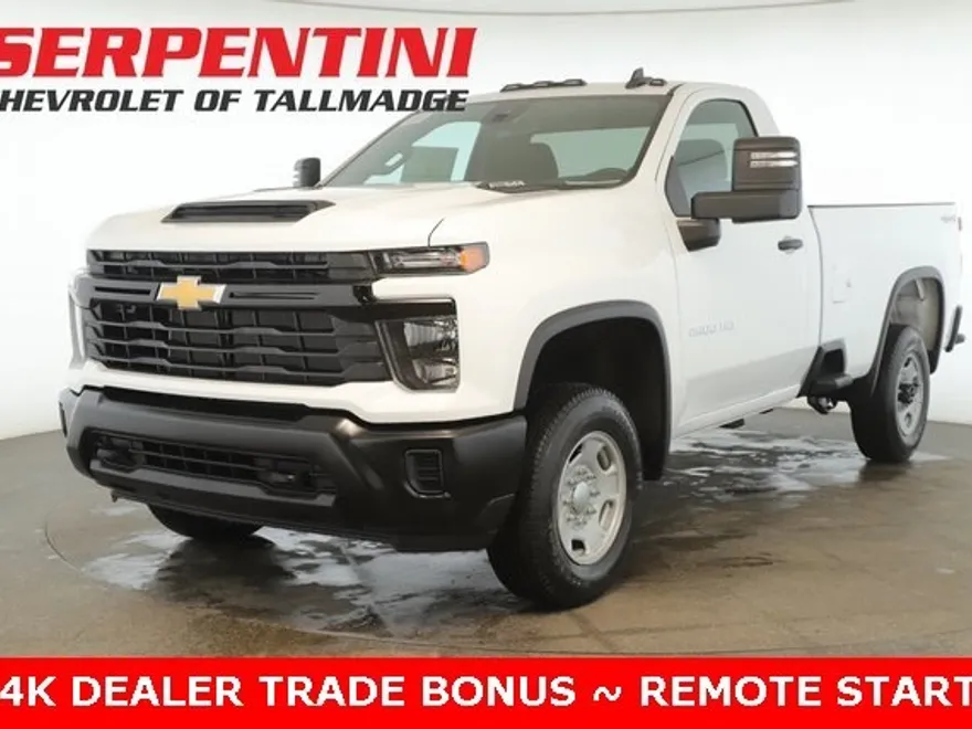2025 Chevrolet Silverado 2500HD photo 1