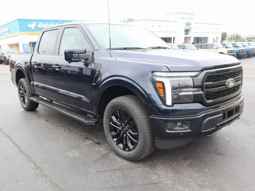 2025 Ford F-150 Lariat photo 1