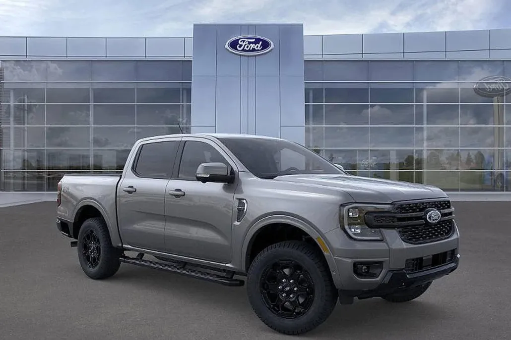 2025 Ford Ranger Lariat photo 1
