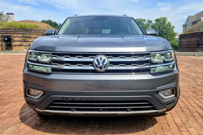 2018 Volkswagen Atlas SEL Premium photo 1