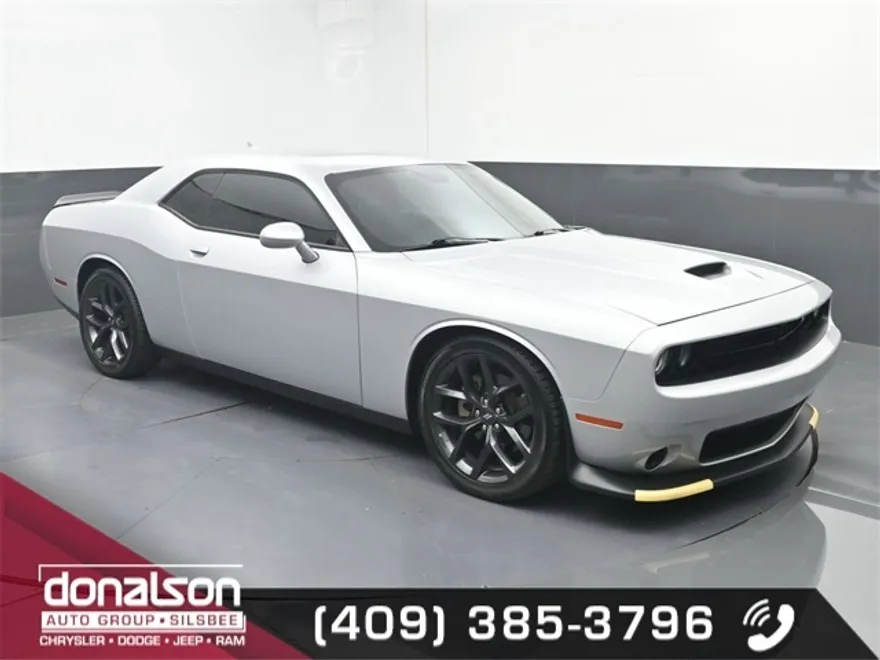 2023 Dodge Challenger GT photo 1