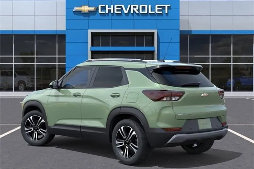 2026 Chevrolet Trailblazer LT photo 1
