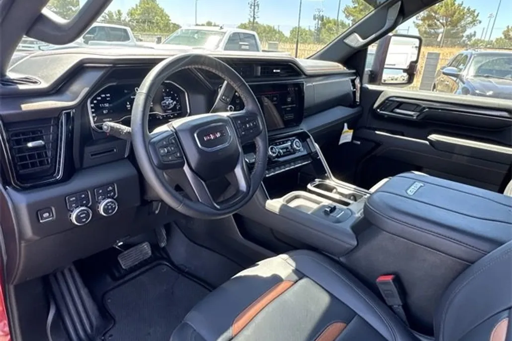 2025 Gmc Sierra 2500 HD AT4 photo 1