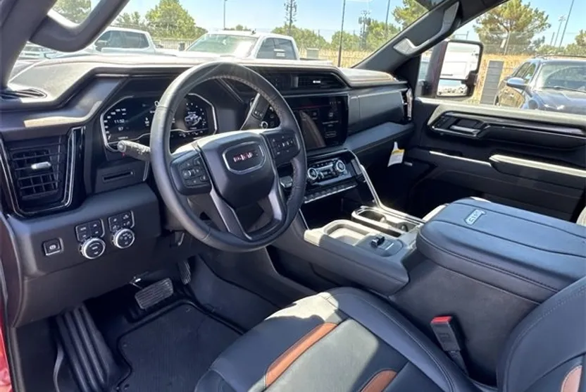 2025 Gmc Sierra 2500 HD AT4 photo 1