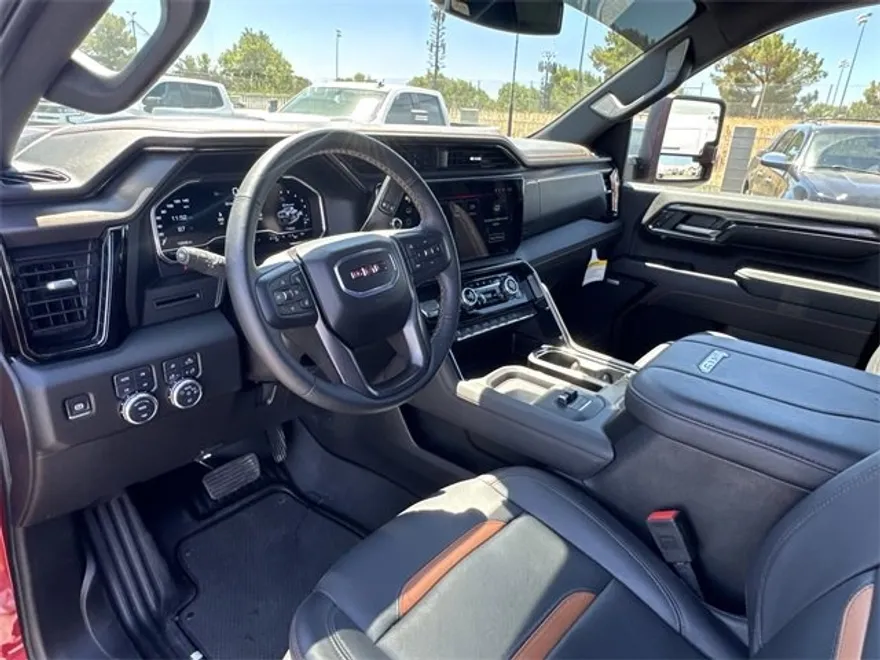 2025 Gmc Sierra 2500 HD AT4 photo 1