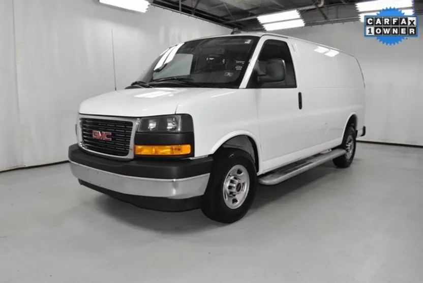 2023 Gmc Savana Cargo 2500 photo 1