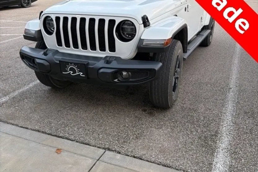 2021 Jeep Wrangler Unlimited Sahara Altitude photo 1