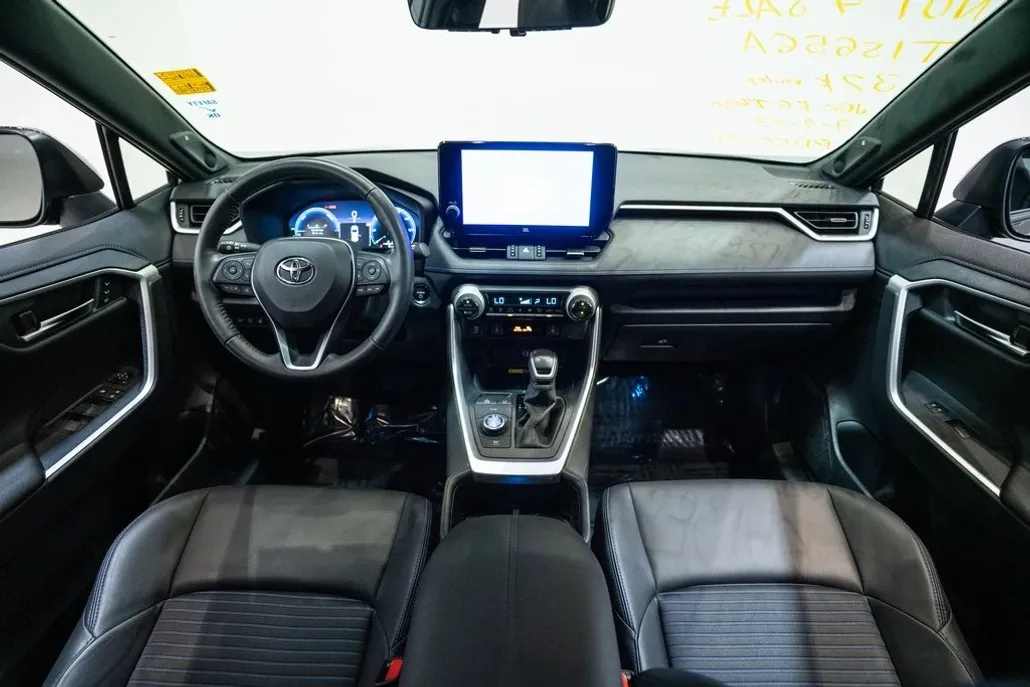 2024 Toyota RAV4 Hybrid XSE photo 1