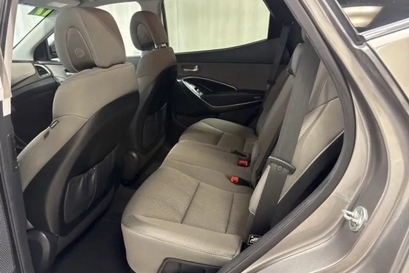 2017 Hyundai Santa Fe Sport photo 1