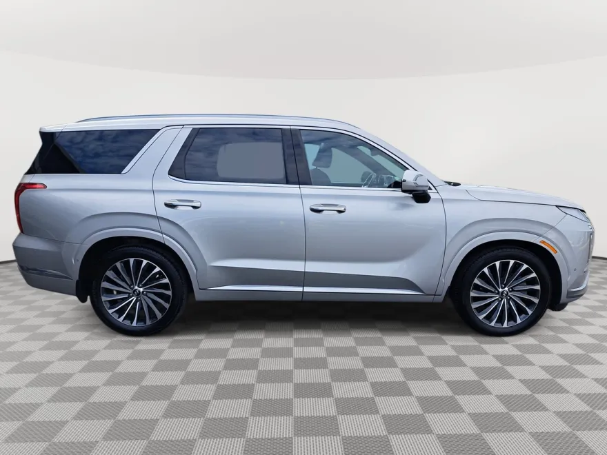 2023 Hyundai Palisade Calligraphy photo 1