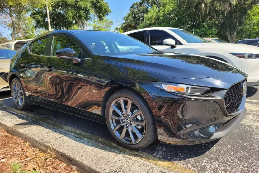 2023 Mazda Mazda3 Hatchback 2.5 Select photo 1