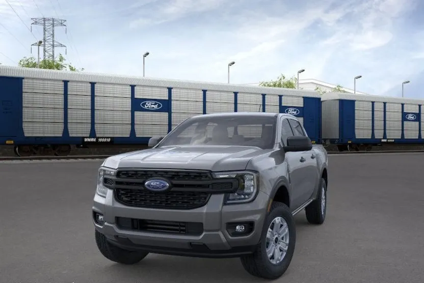 2025 Ford Ranger XL photo 1