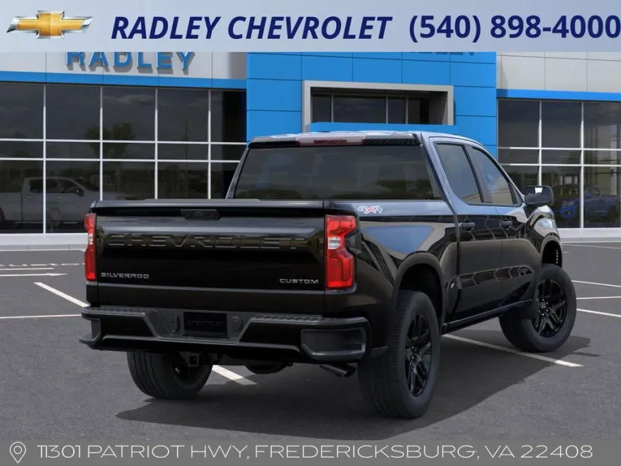 2026 Chevrolet Silverado 1500 Custom photo 1
