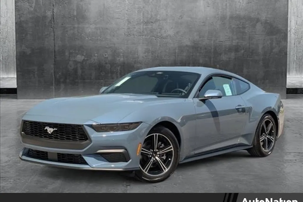 2025 Ford Mustang EcoBoost photo 1