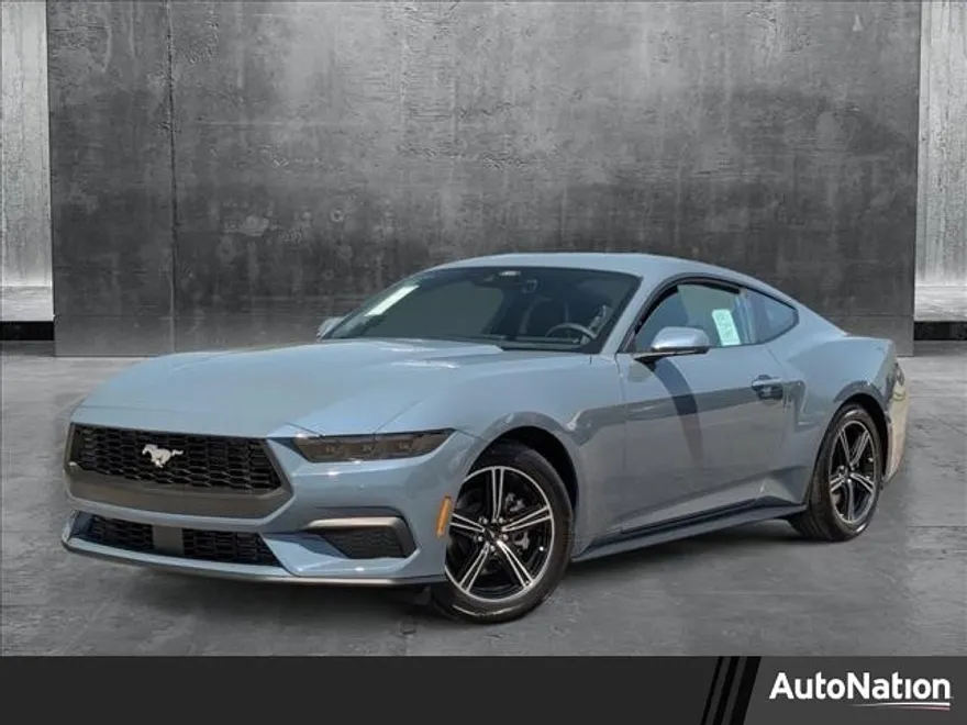 2025 Ford Mustang EcoBoost photo 1
