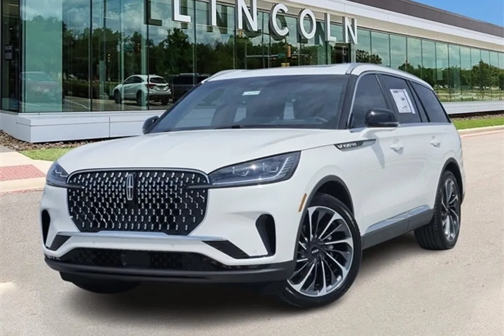 2025 Lincoln Aviator Reserve photo 1