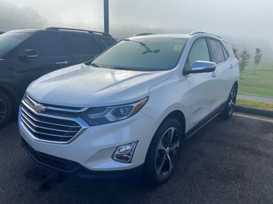 2021 Chevrolet Equinox Premier photo 1