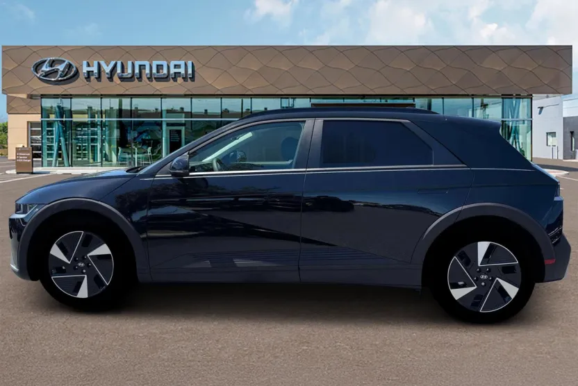 2025 Hyundai Ioniq 5 SEL photo 1