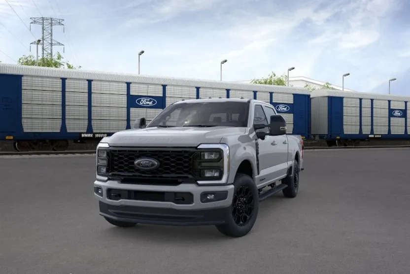 2026 Ford F-350 Lariat photo 1