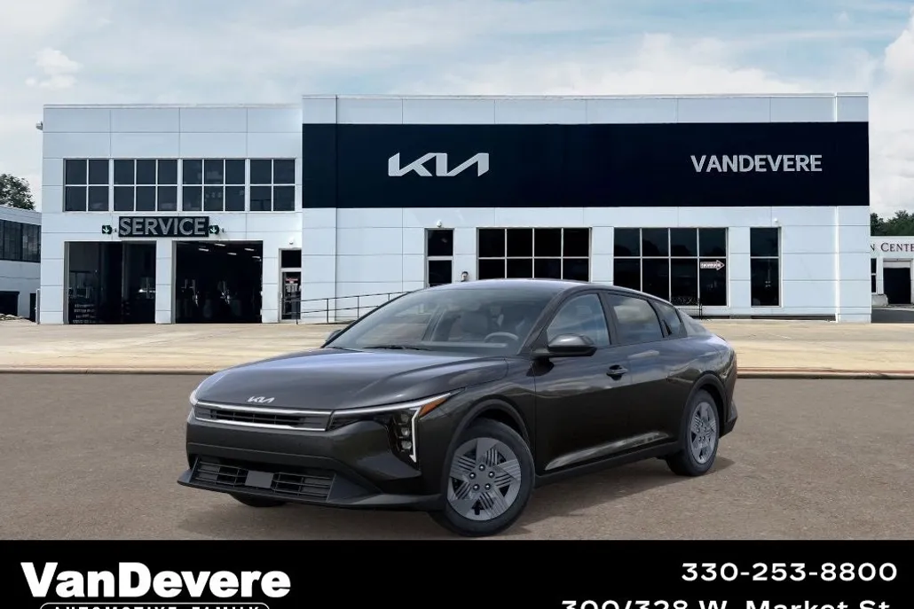 2025 Kia K4 LX photo 1