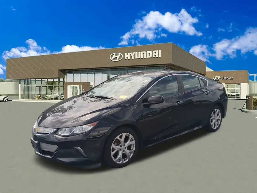 2017 Chevrolet Volt Premier photo 1