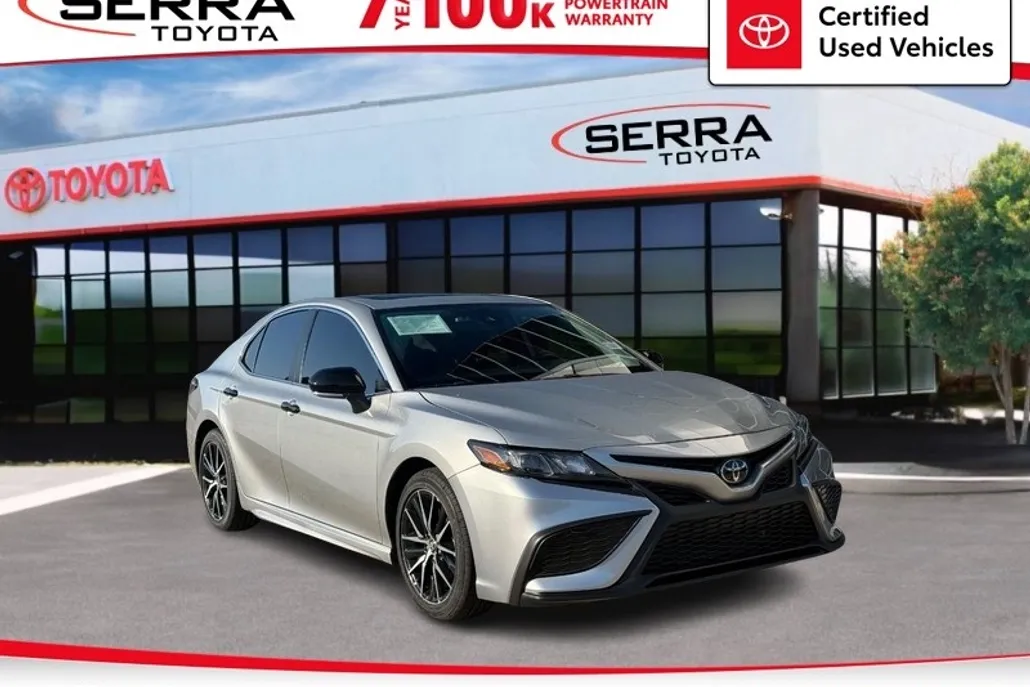 2023 Toyota Camry SE photo 1