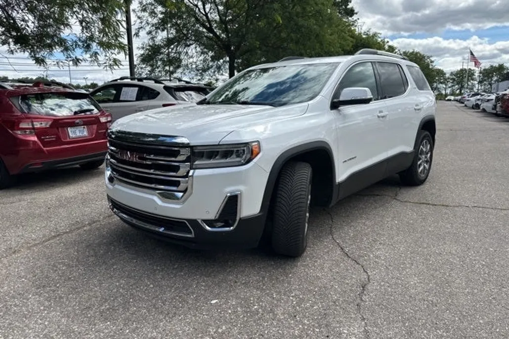2021 Gmc Acadia SLT photo 1