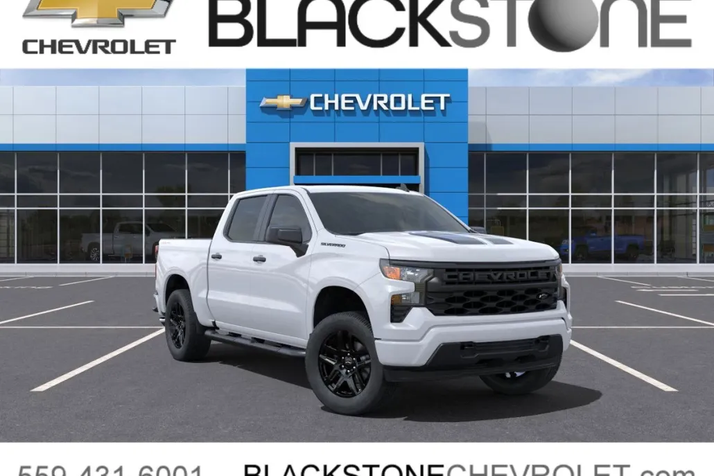 2025 Chevrolet Silverado 1500 Custom photo 1