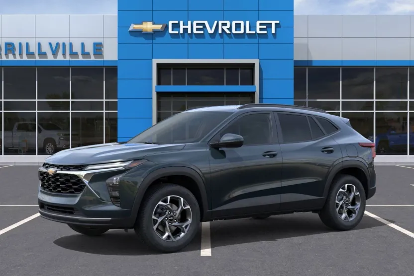 2026 Chevrolet Trax LT photo 1