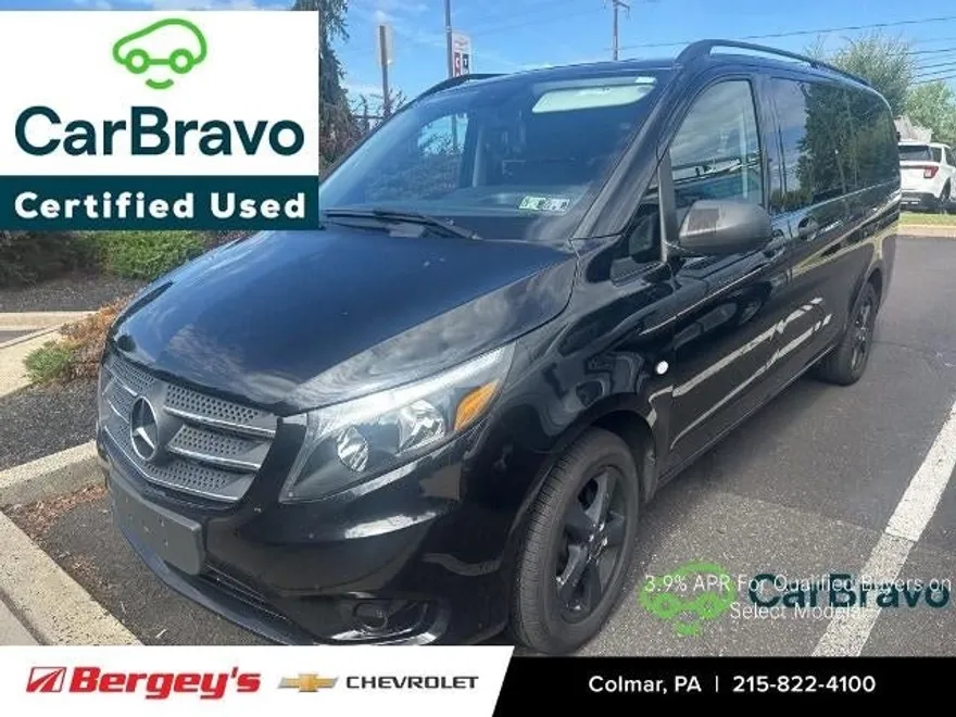 2018 Mercedes Benz Metris Passenger photo 1
