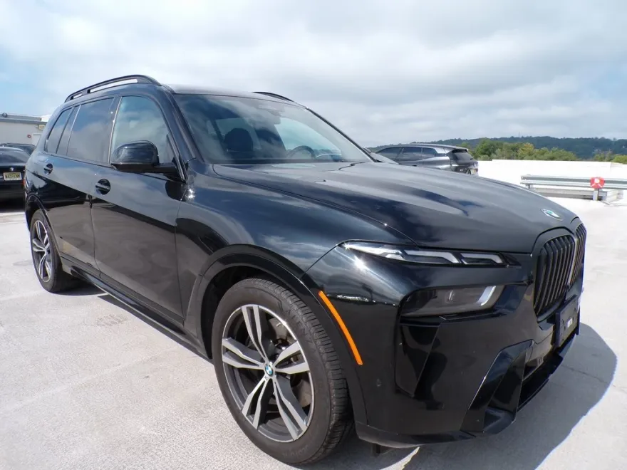 2023 Bmw X7 xDrive40i photo 1