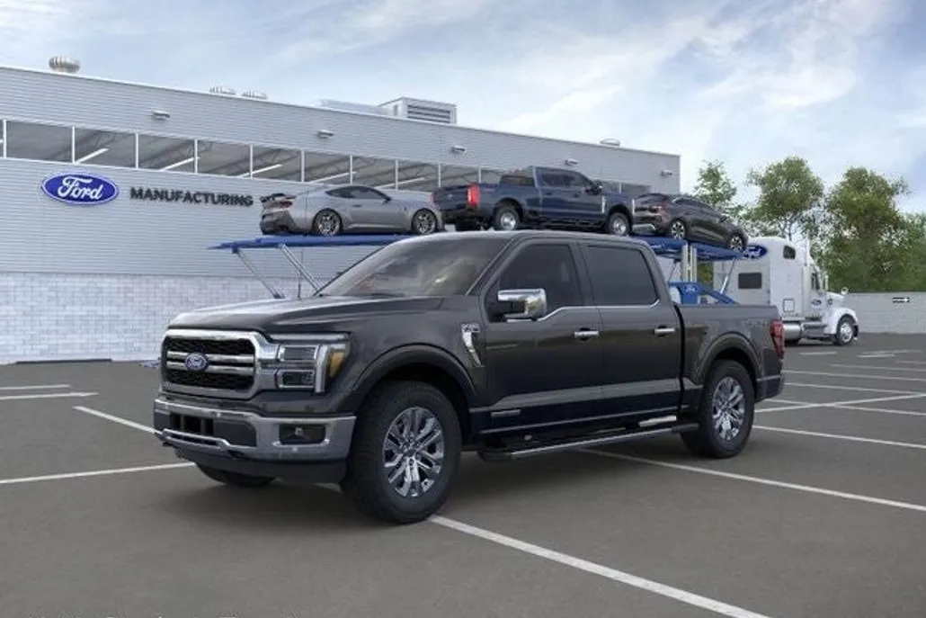 2025 Ford F-150 Lariat photo 1