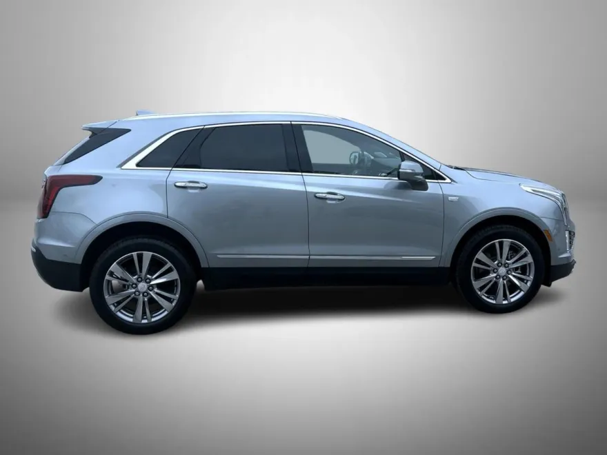 2025 Cadillac XT5 Premium Luxury photo 1
