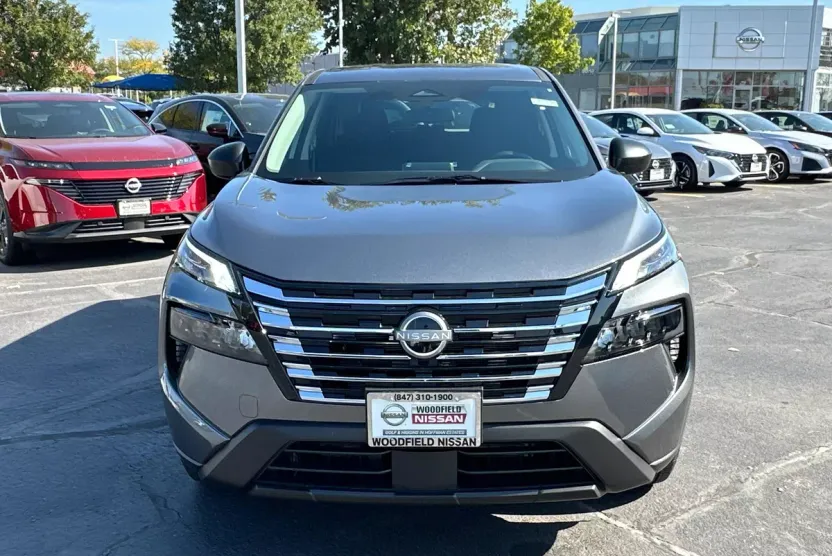 2025 Nissan Rogue S photo 1