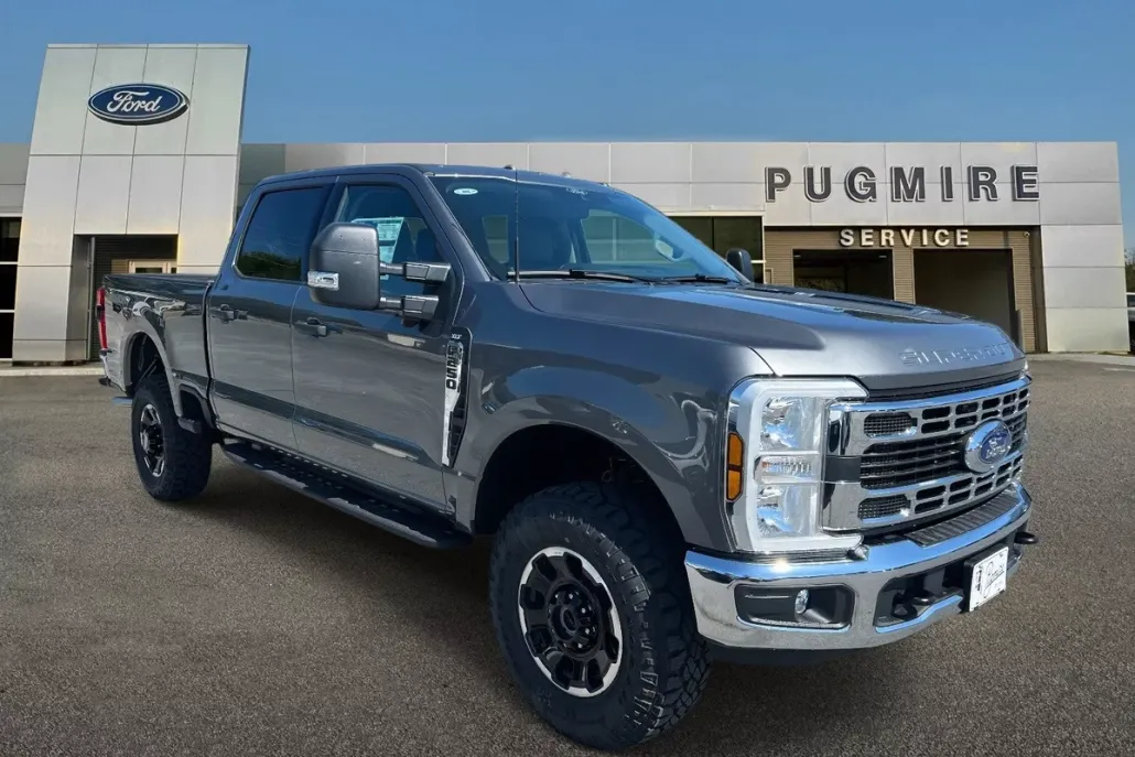 2025 Ford F-250 XLT photo 1